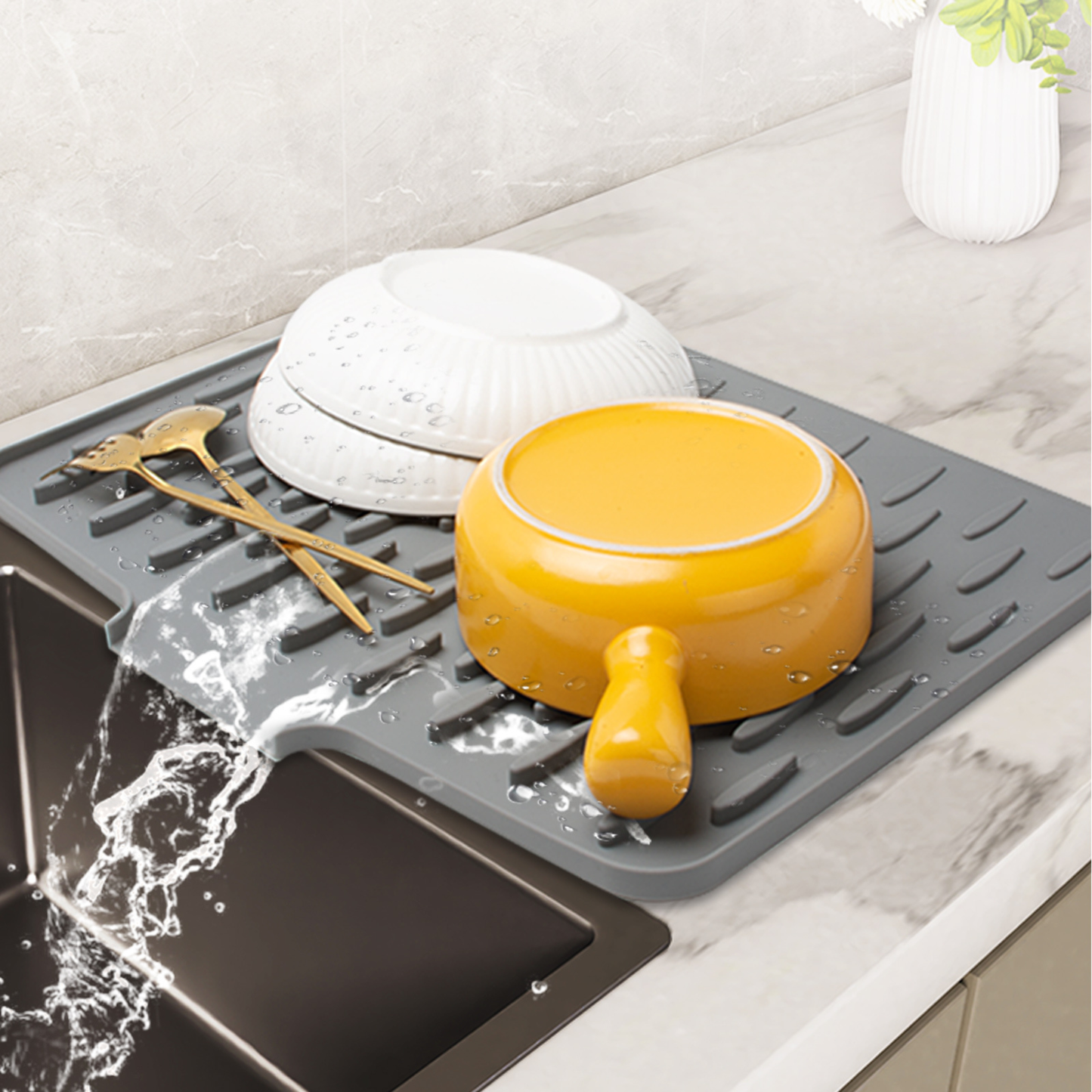 Covoraș din Silicon pentru Uscarea Vaselor – 40×32.5 cm, Gri, Antiderapant, Rezistent la 230°C, Ușor de Curățat